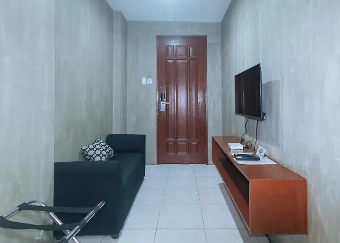 Rcee Place By Reddoorz 호텔 3*