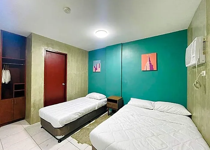Rcee Place By Reddoorz 호텔 3*